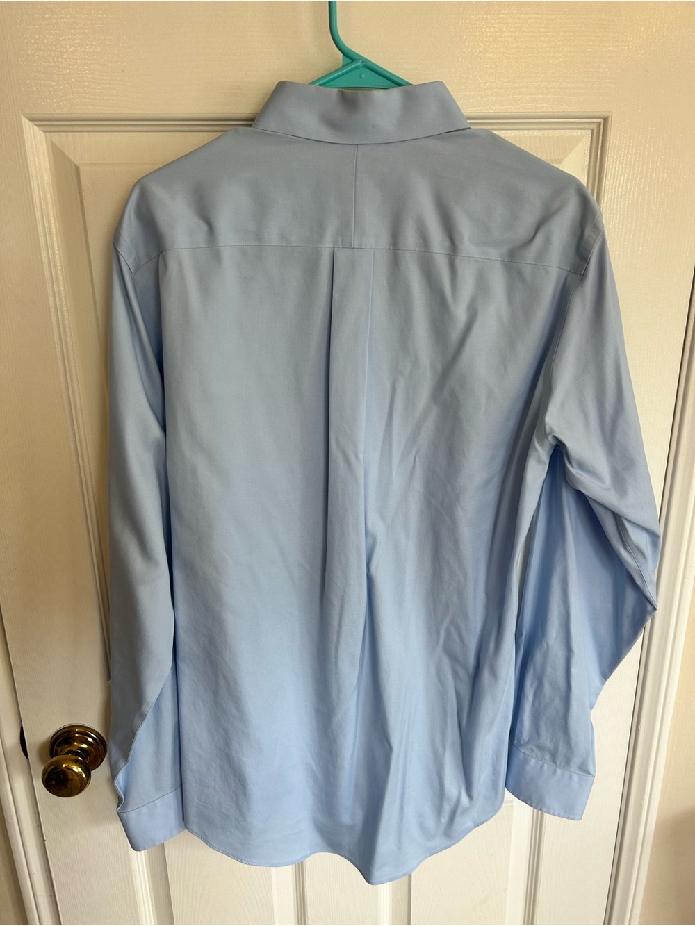 Jos. A. Bank Men's Light Blue Button-Down Dress Shirt - Picture 3 of 3